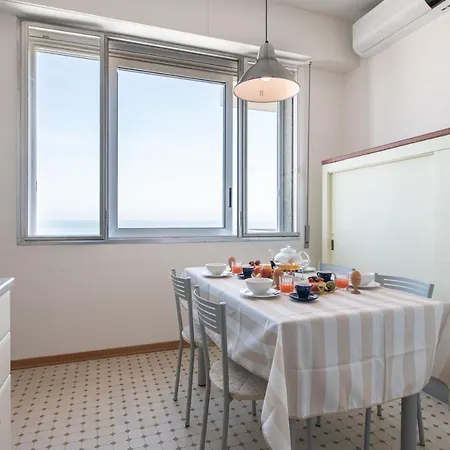 Apartman Ventodue Rimini